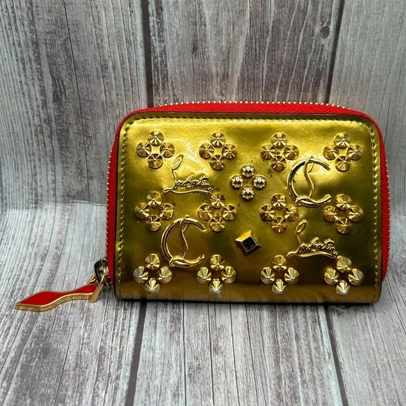 SOLD✨ LOUBOUTIN Gold Studded Logo Zip Compact Wallet Loubinthesky RARE - Picture 2 of 14
